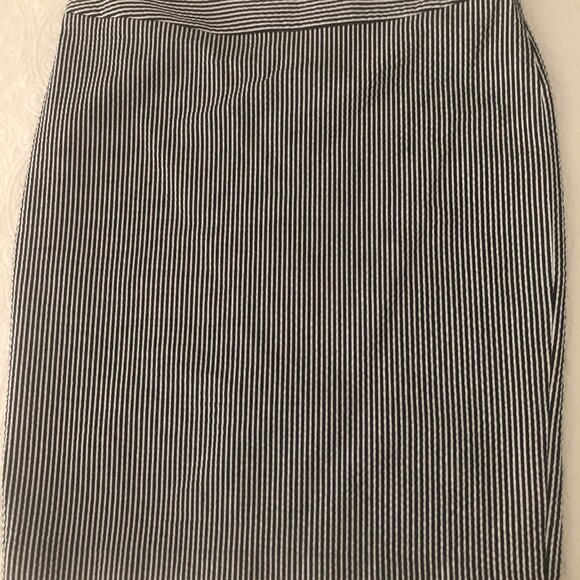 Jones New York Blazer Skirt Coordinated Set Suit, New, Unworn, Size 14 - Picture 4 of 9